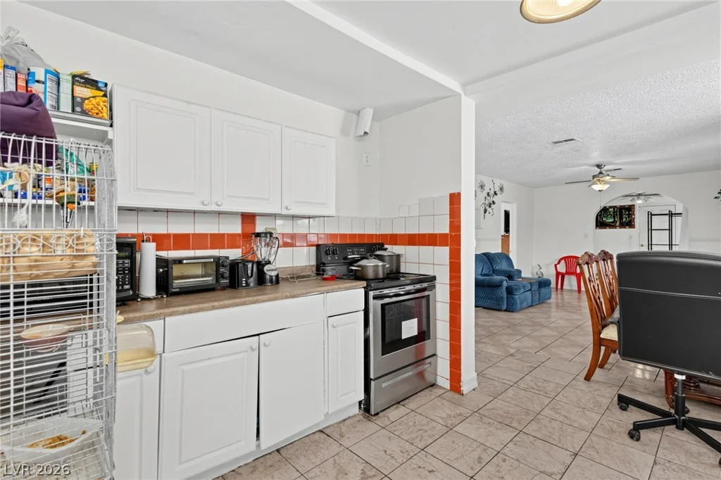 1510 13th, Las Vegas, NV 89104