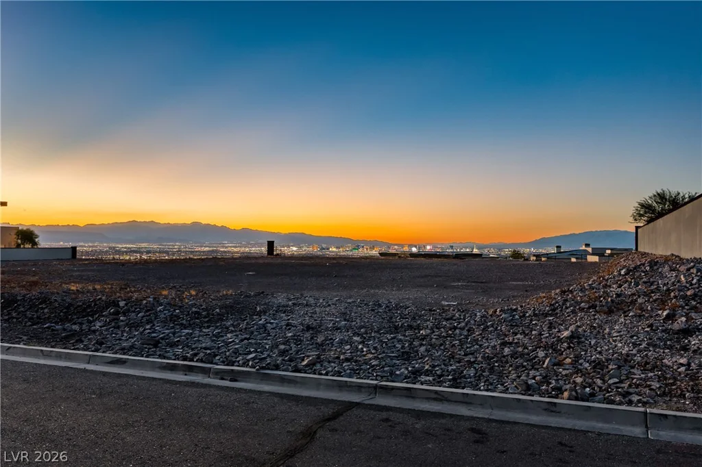 7 Sunset Strip, Henderson, NV 89012