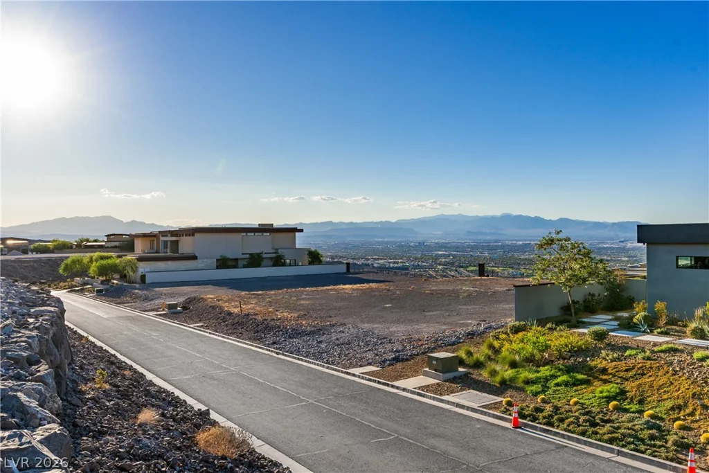 7 Sunset Strip, Henderson, NV 89012
