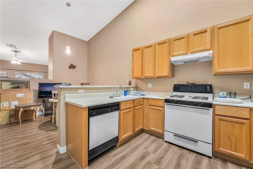 7450 Eastern, Las Vegas, NV 89123