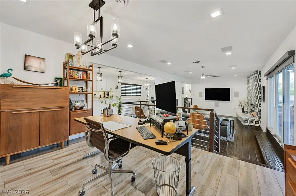 2605 Gilmary, Las Vegas, NV 89102