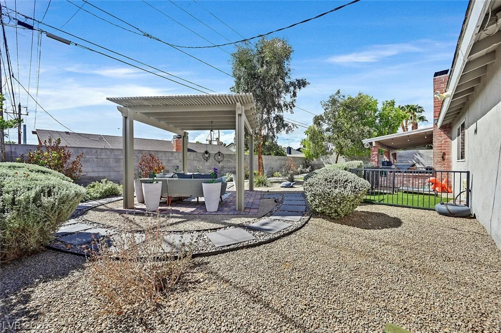 2605 Gilmary, Las Vegas, NV 89102