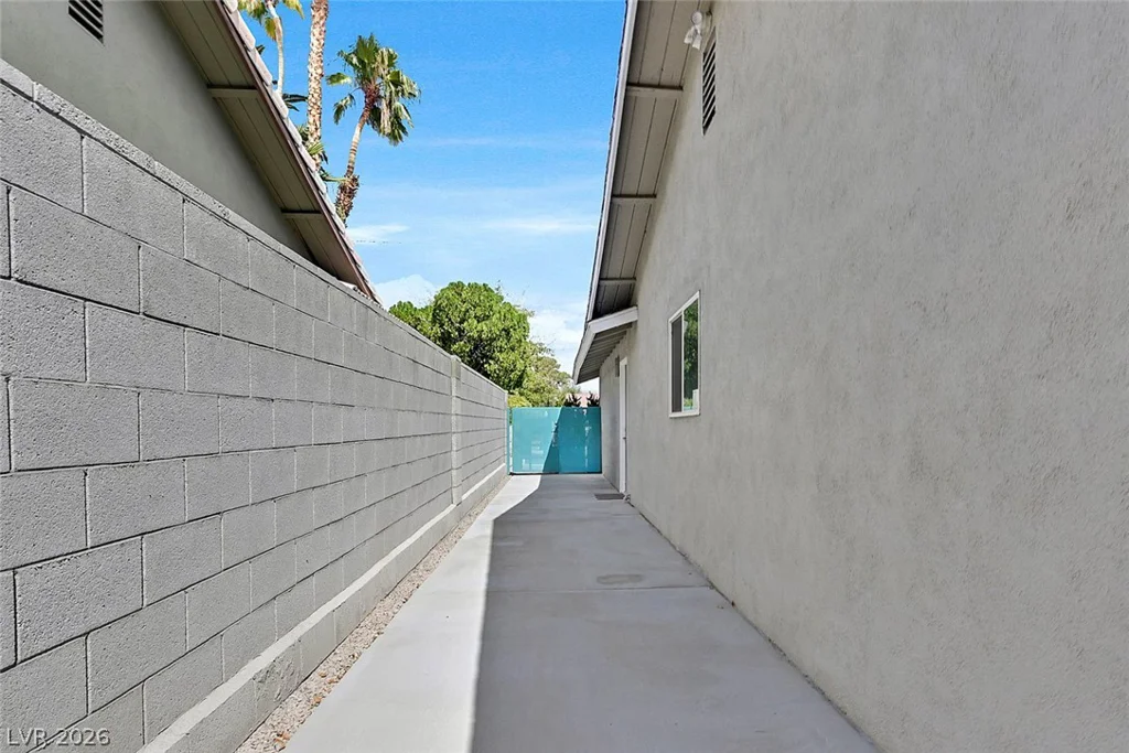 2605 Gilmary, Las Vegas, NV 89102