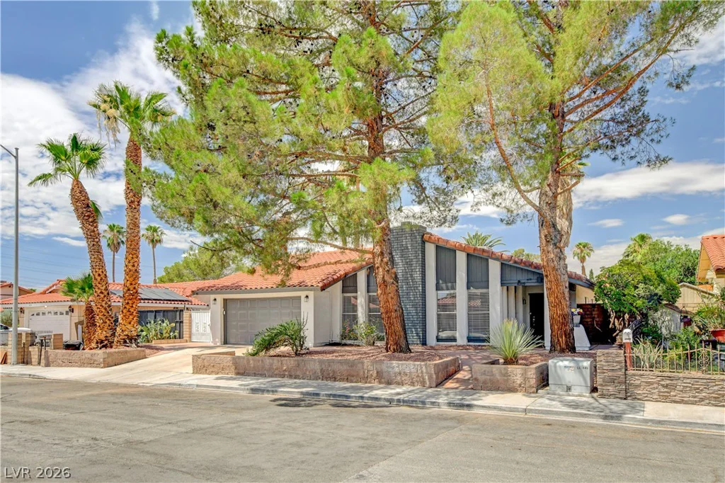 4009 Camas, Las Vegas, NV 89103