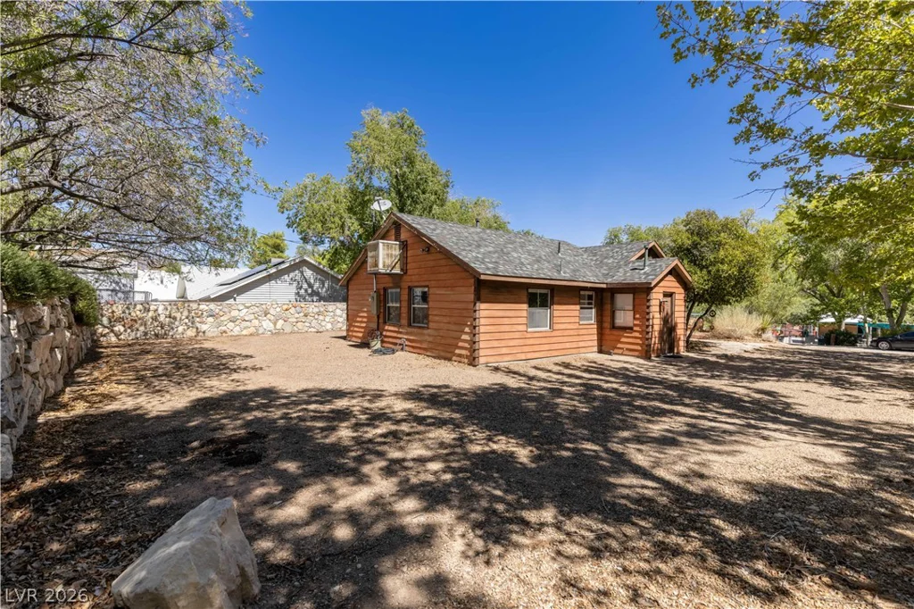 3 Cottonwood, Blue Diamond, NV 89004