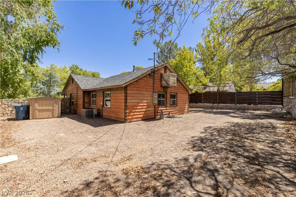 3 Cottonwood, Blue Diamond, NV 89004