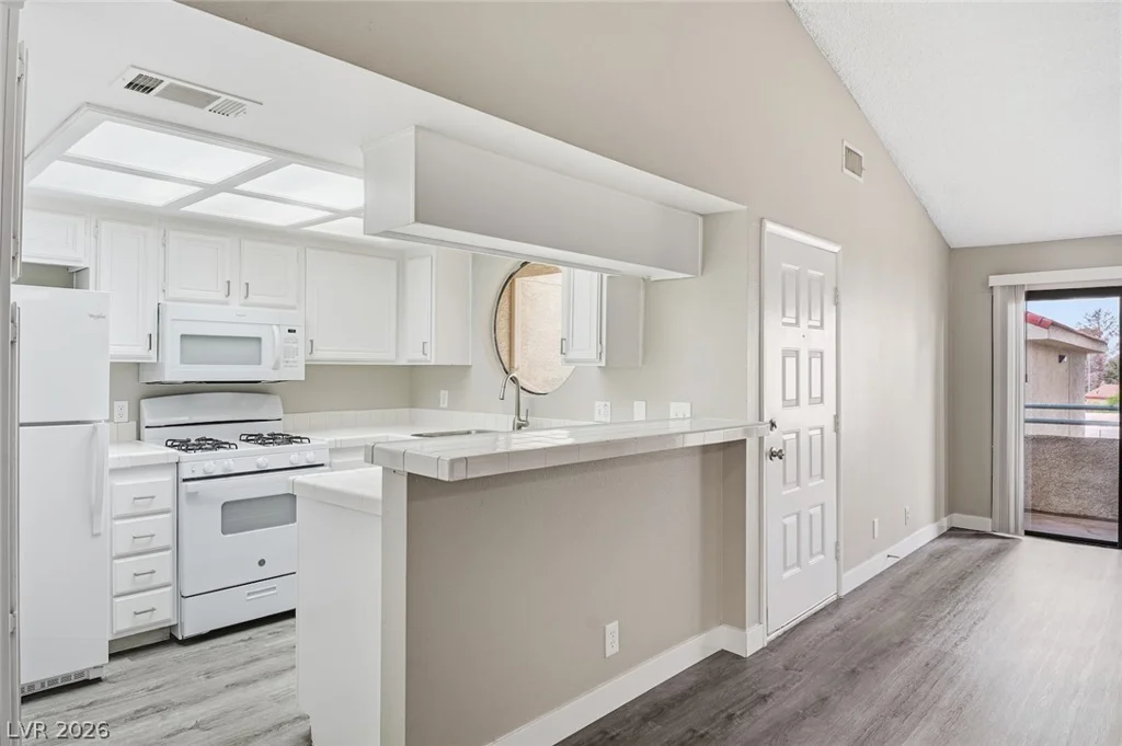 830 Sloan, Las Vegas, NV 89110
