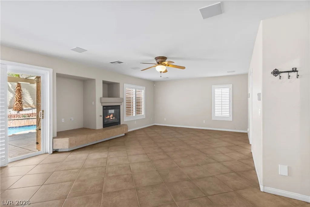 7943 Avalon Island, Las Vegas, NV 89139