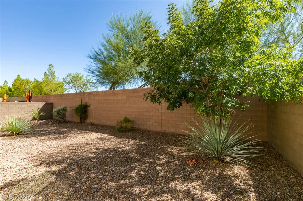 8575 Old Daylily, Las Vegas, NV 89113