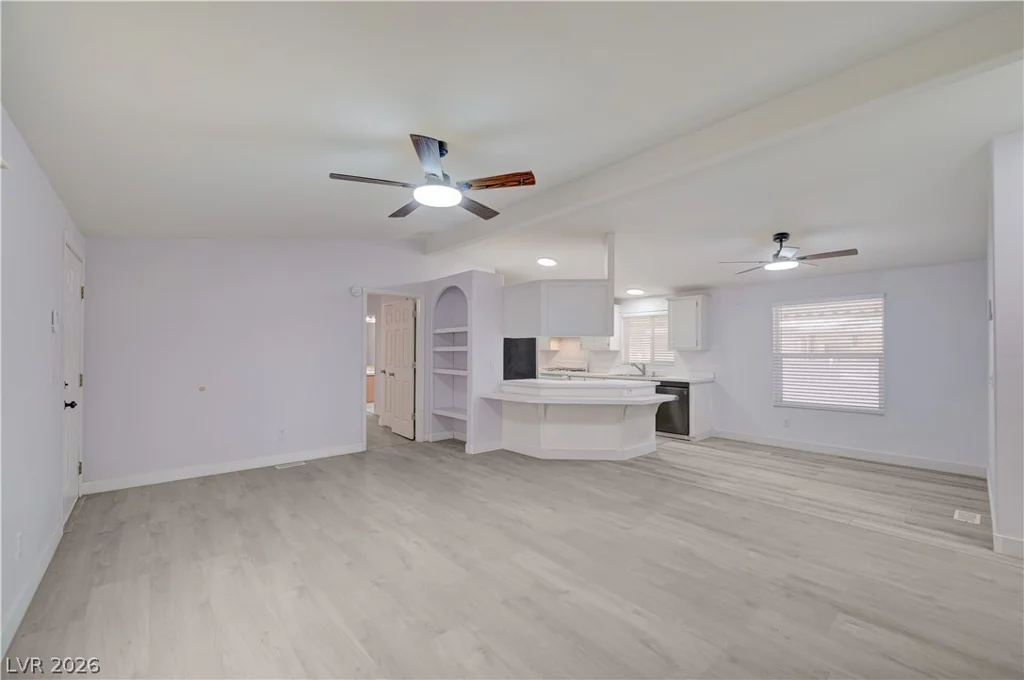 5842 Sassy Rose, Las Vegas, NV 89122