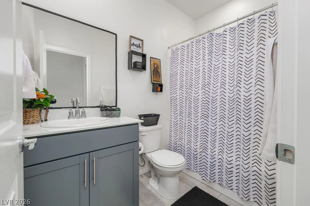 6135 Larimar Gold, North Las Vegas, NV 89115