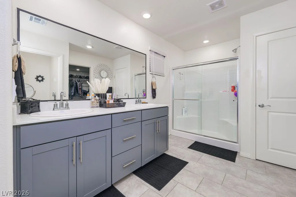 6135 Larimar Gold, North Las Vegas, NV 89115