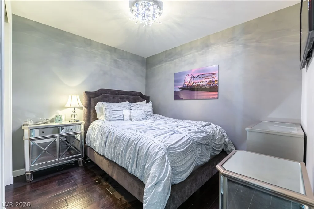 4471 Dean Martin, Las Vegas, NV 89103