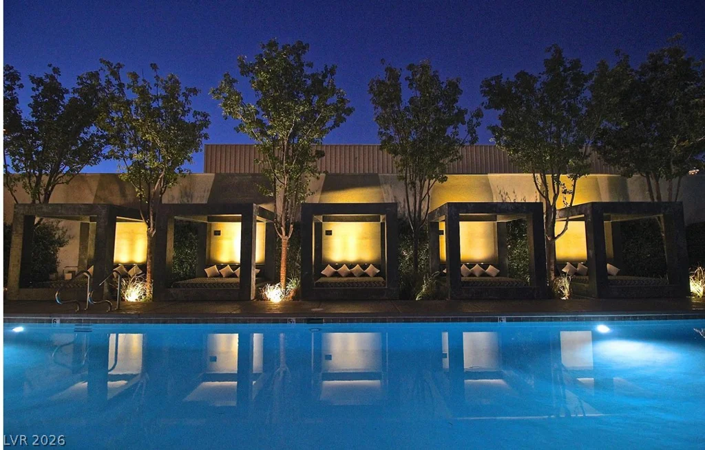 4471 Dean Martin, Las Vegas, NV 89103