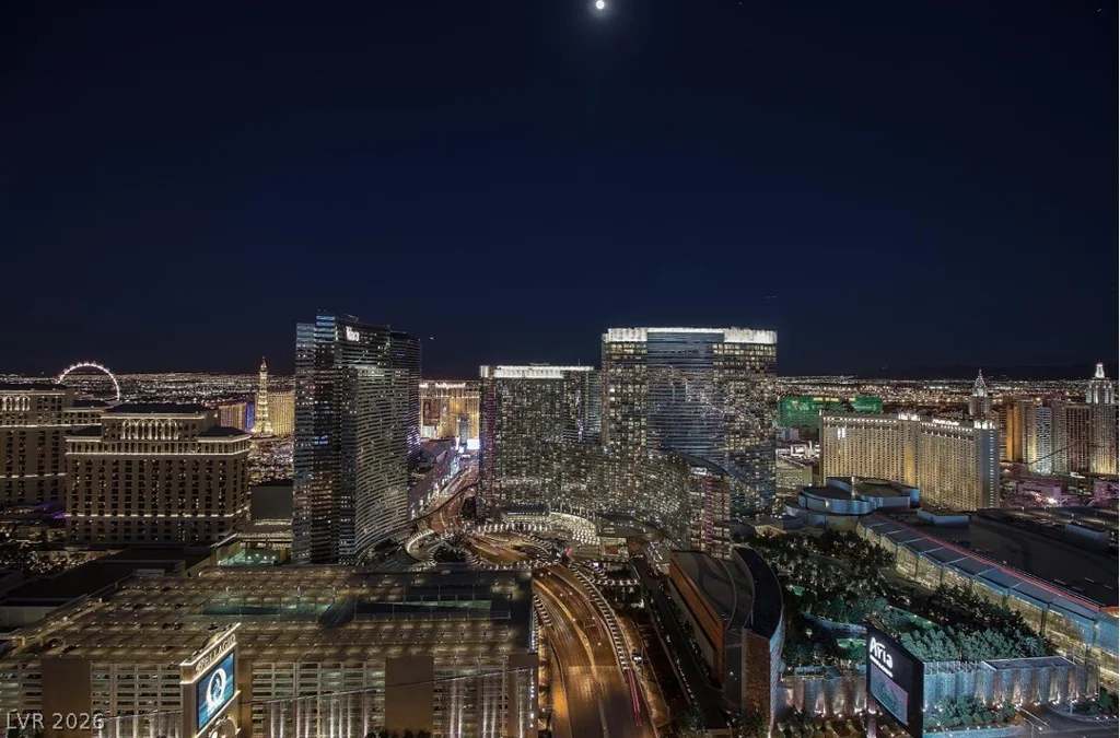 4471 Dean Martin, Las Vegas, NV 89103