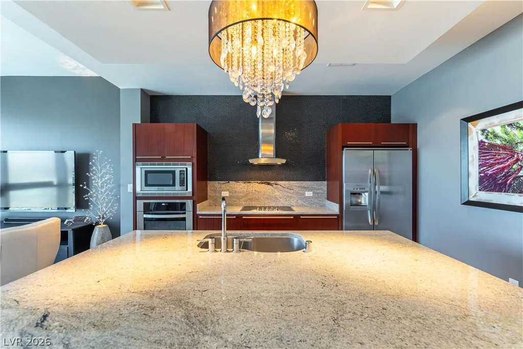 4471 Dean Martin, Las Vegas, NV 89103