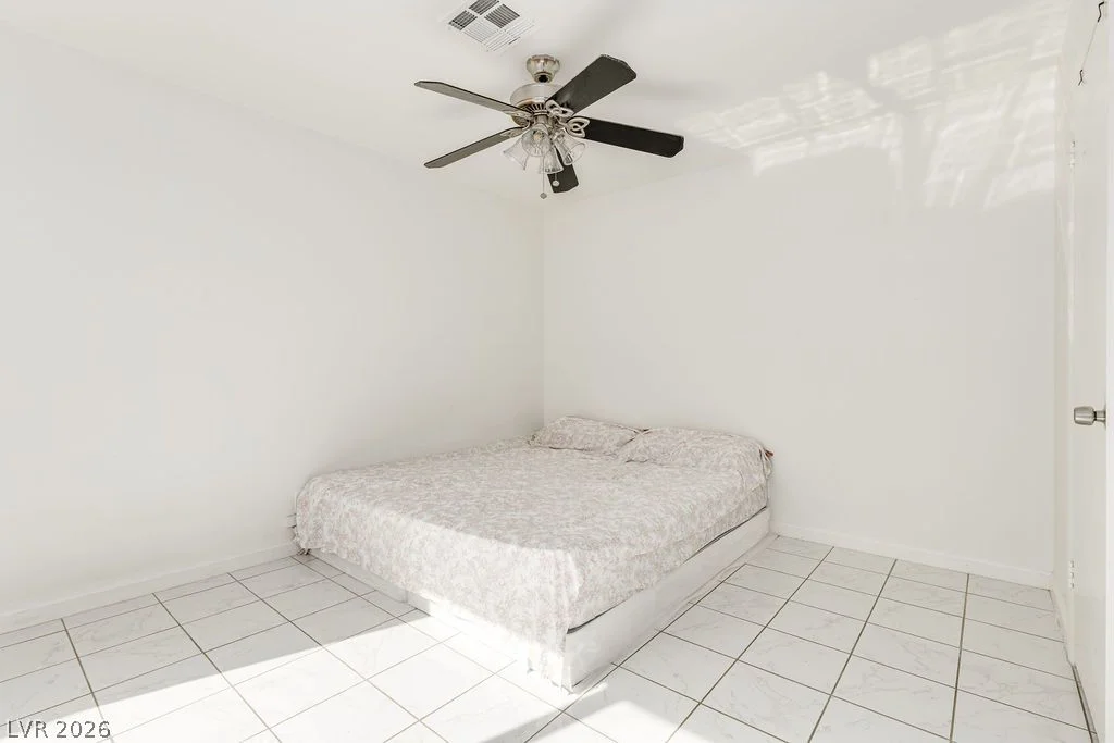 7242 Vireo, Las Vegas, NV 89147