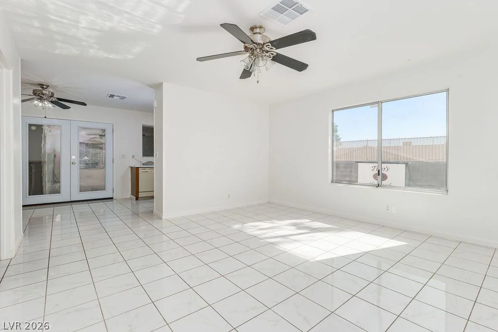7242 Vireo, Las Vegas, NV 89147