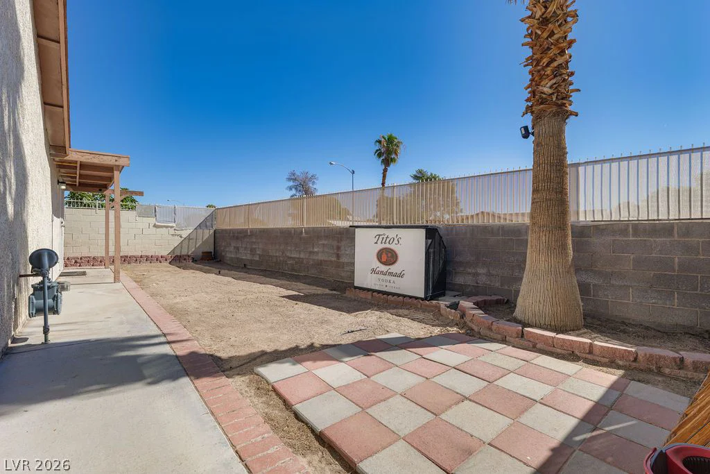 7242 Vireo, Las Vegas, NV 89147