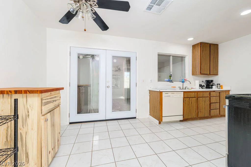 7242 Vireo, Las Vegas, NV 89147