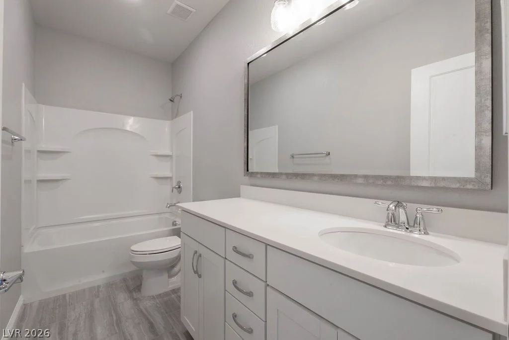 12385 Valley Chase, Las Vegas, NV 89138