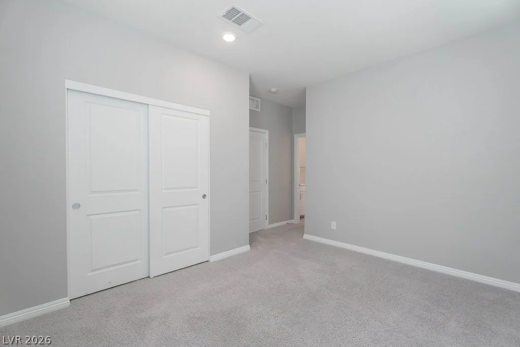 12385 Valley Chase, Las Vegas, NV 89138