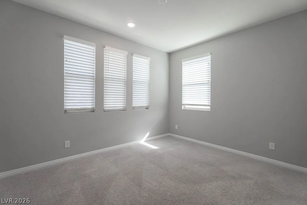 12385 Valley Chase, Las Vegas, NV 89138