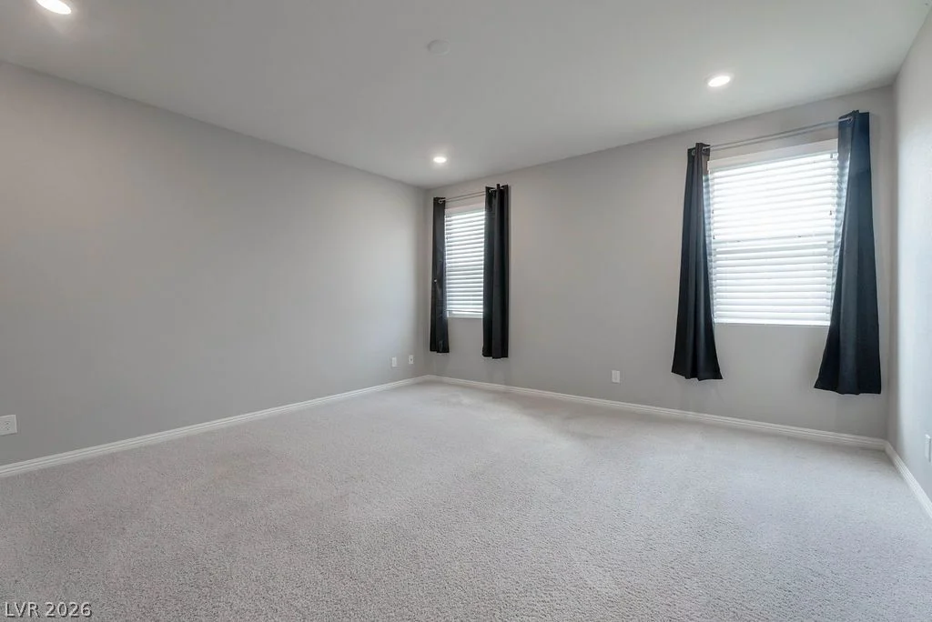 12385 Valley Chase, Las Vegas, NV 89138