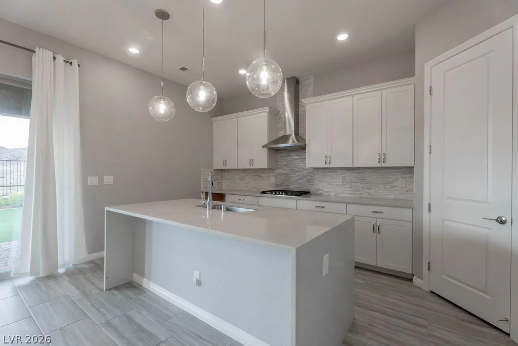 12385 Valley Chase, Las Vegas, NV 89138