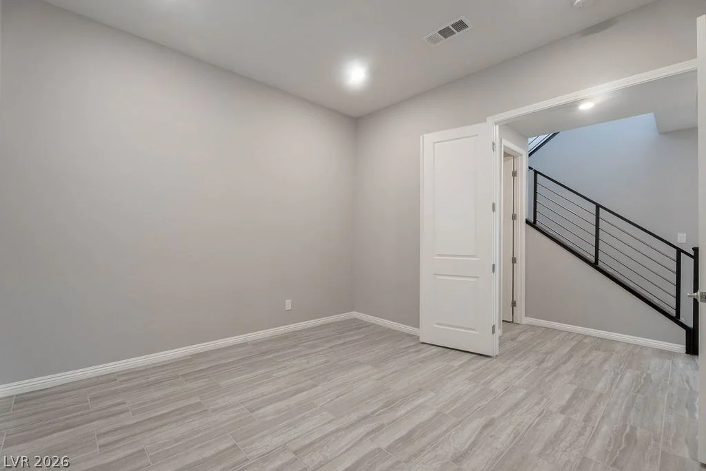 12385 Valley Chase, Las Vegas, NV 89138