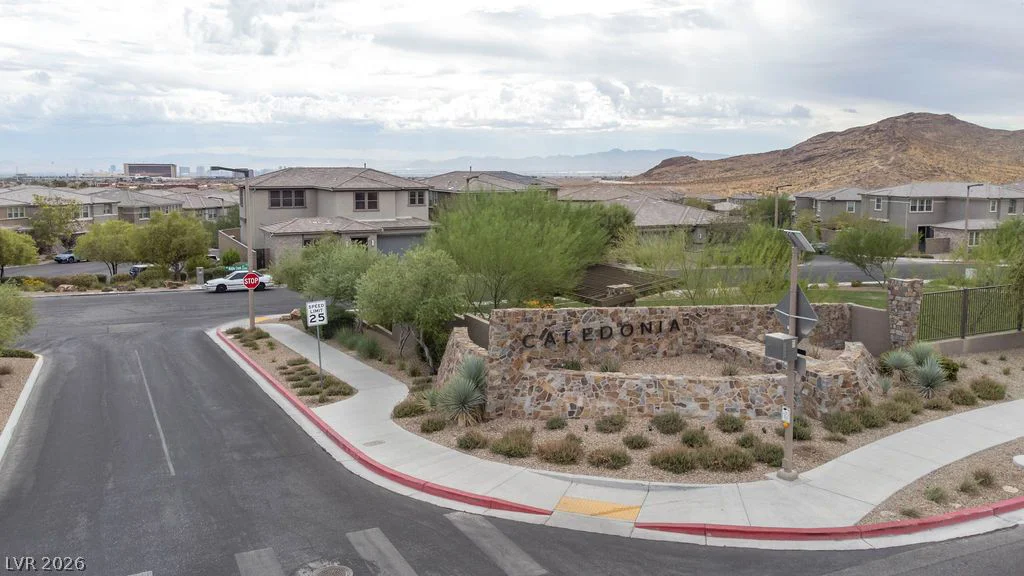 12385 Valley Chase, Las Vegas, NV 89138