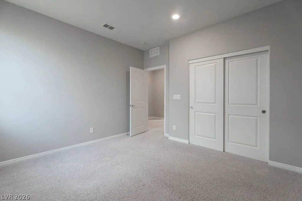 12385 Valley Chase, Las Vegas, NV 89138