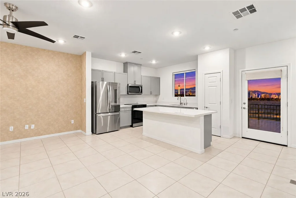 5684 Beguiling Falls, Las Vegas, NV 89148