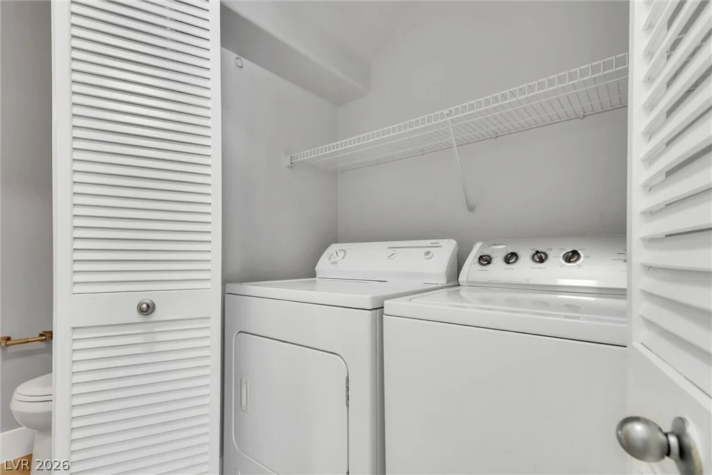 887 Blushing Rose, Henderson, NV 89052