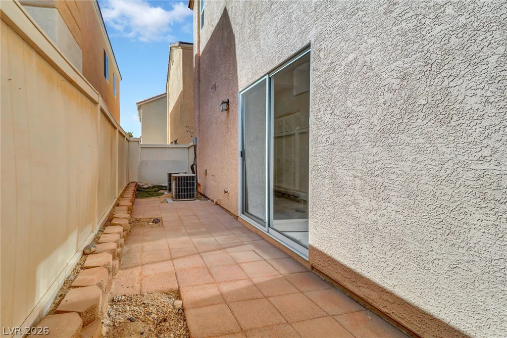 887 Blushing Rose, Henderson, NV 89052