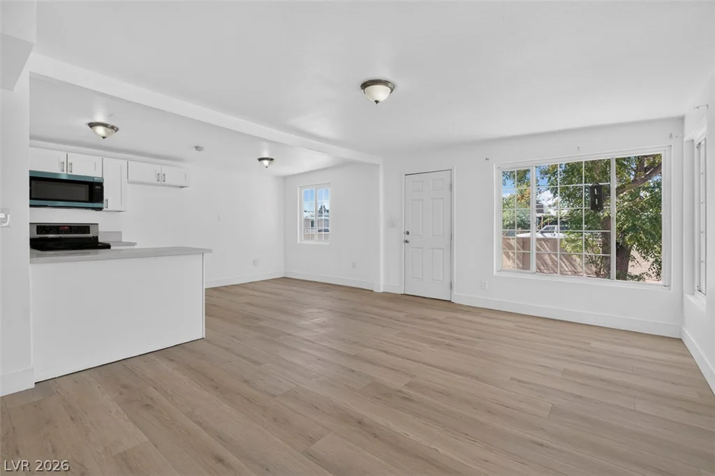 1721 Ardmore, Las Vegas, NV 89104