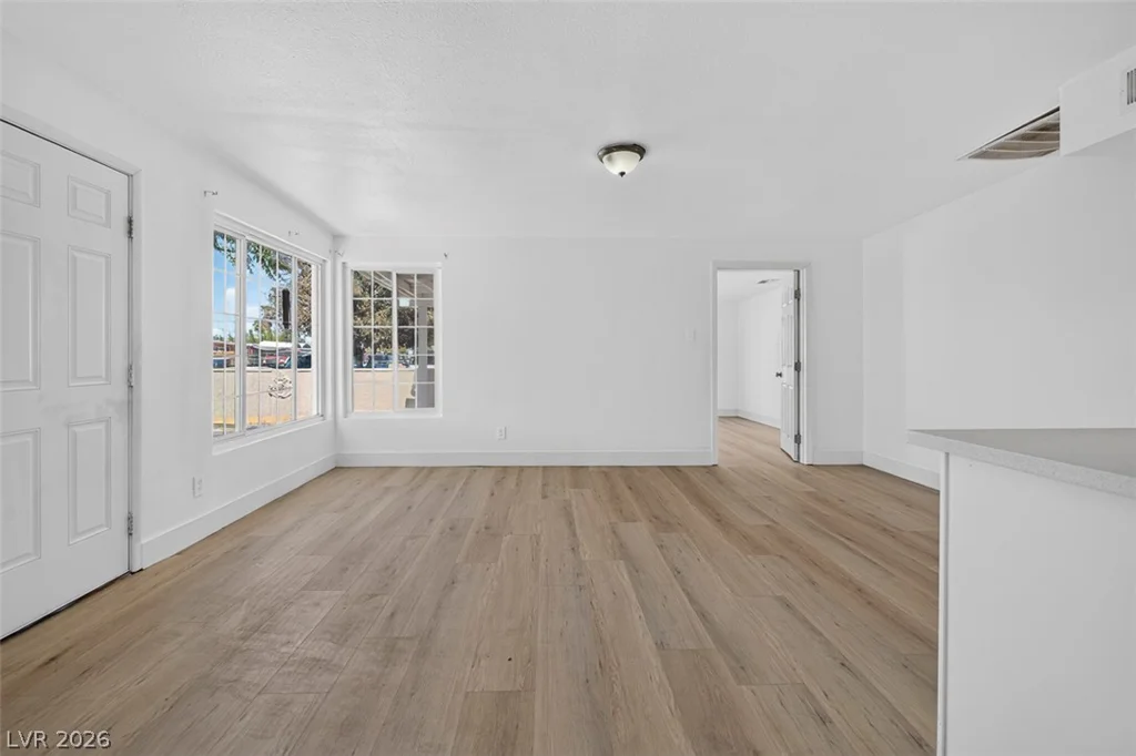 1721 Ardmore, Las Vegas, NV 89104