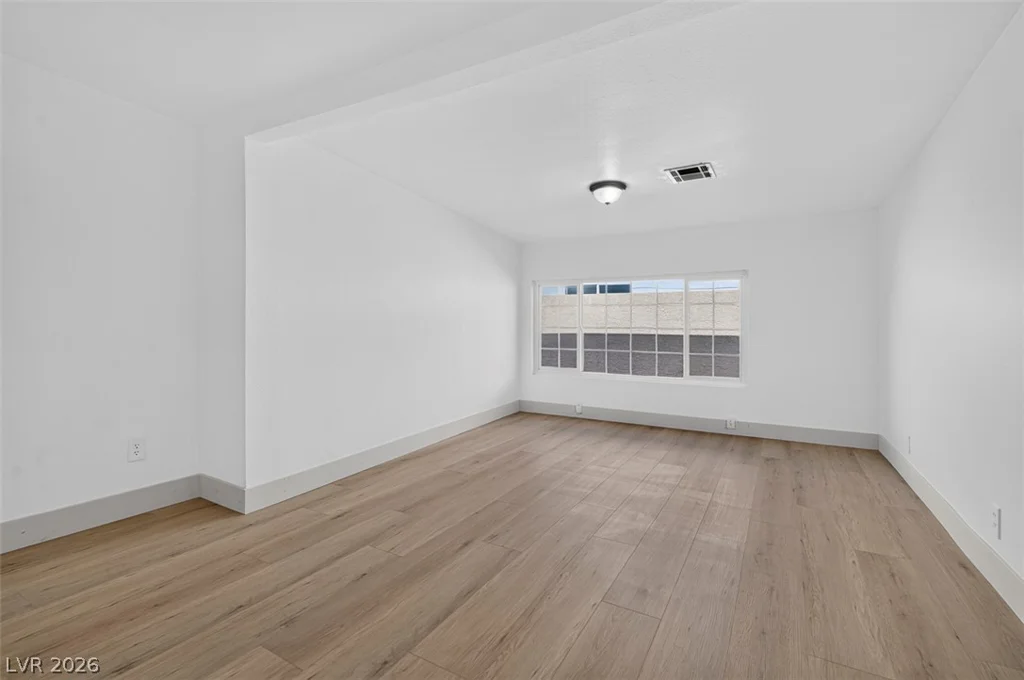 1721 Ardmore, Las Vegas, NV 89104