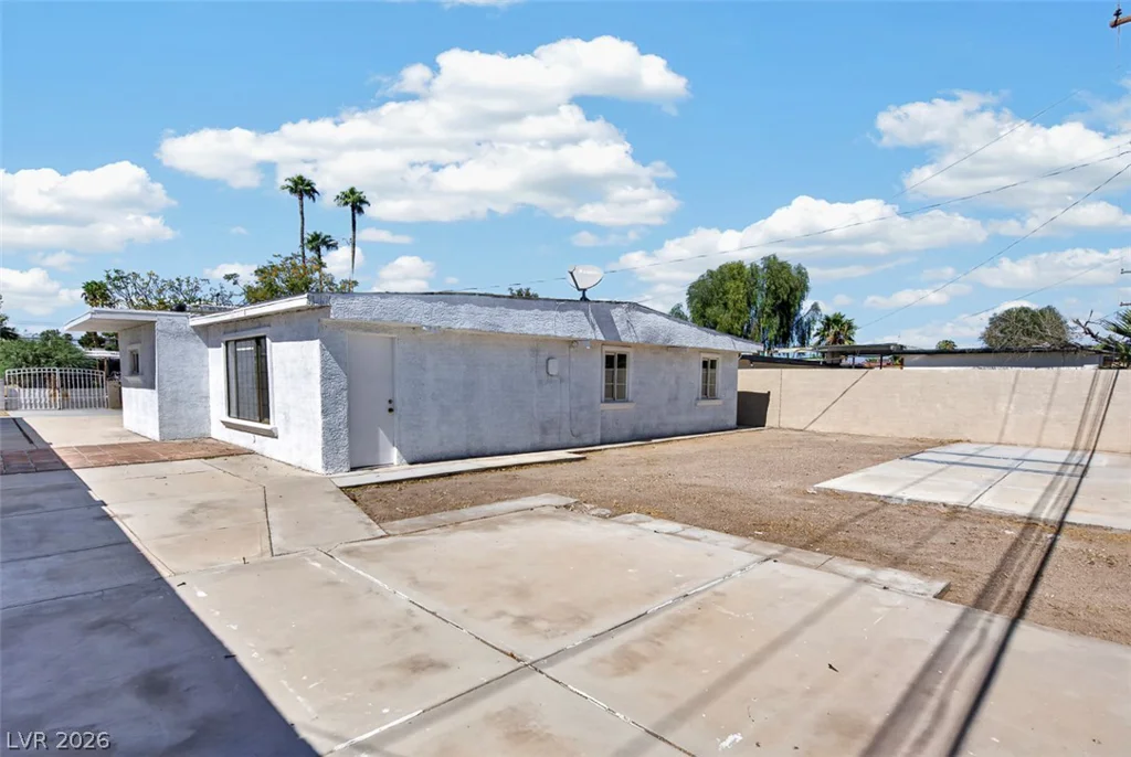 1721 Ardmore, Las Vegas, NV 89104
