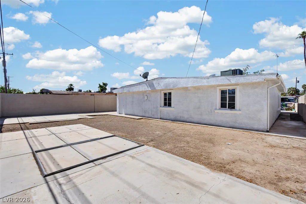 1721 Ardmore, Las Vegas, NV 89104