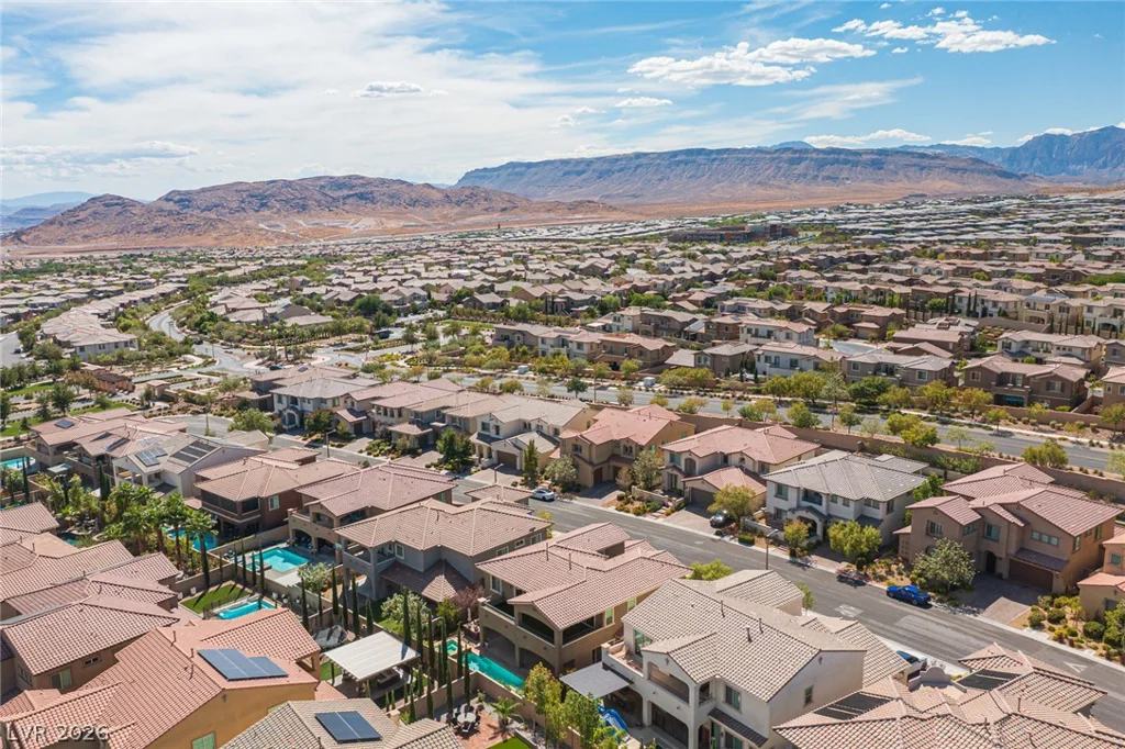 322 Elder View, Las Vegas, NV 89138