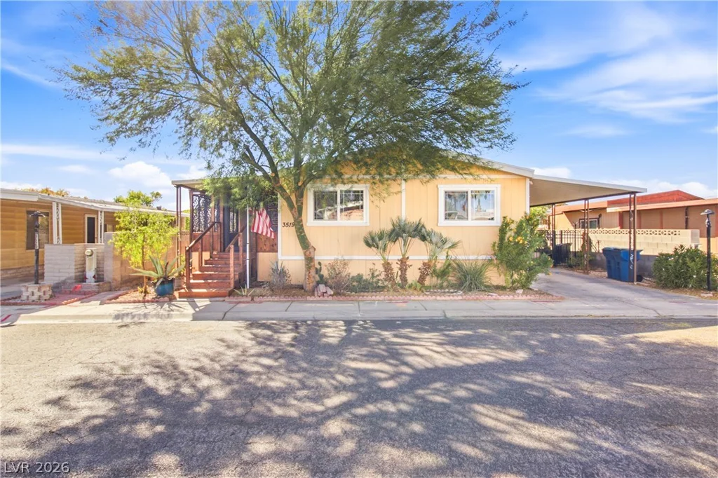 3519 Katmai, Las Vegas, NV 89122