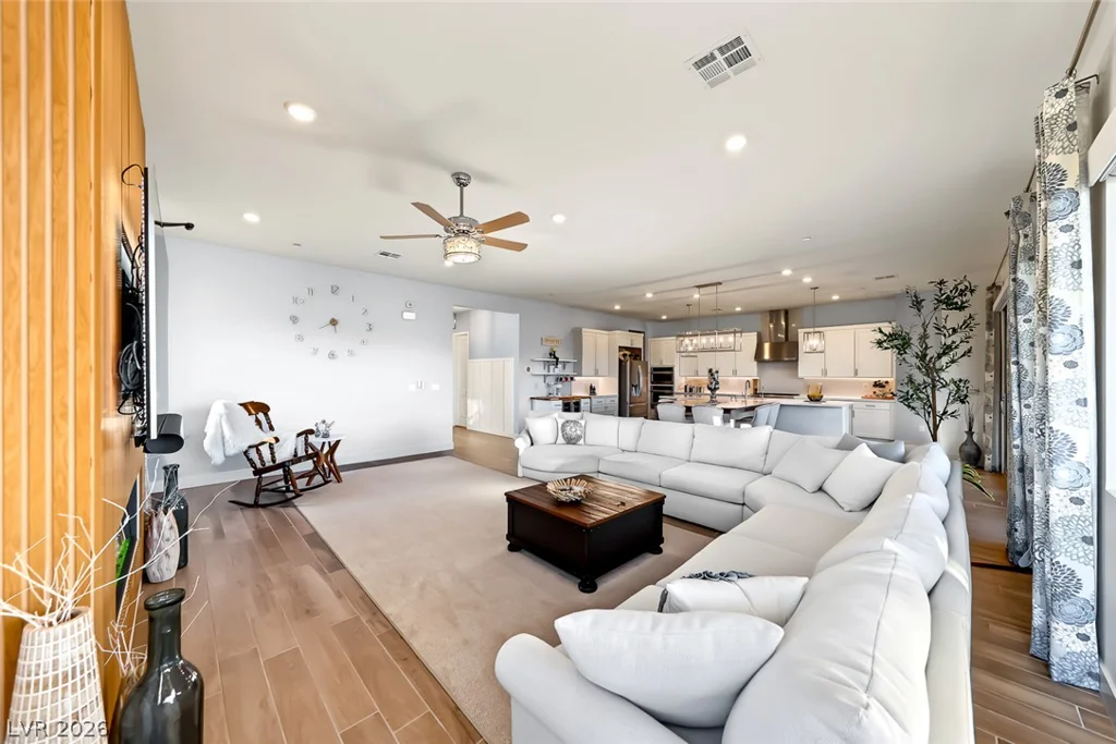 5 Barrio Alto, Henderson, NV 89011