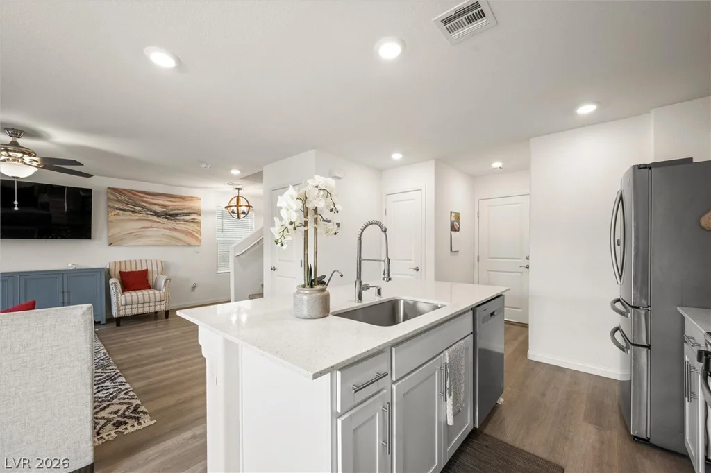 5651 Scarlet Rock, North Las Vegas, NV 89081