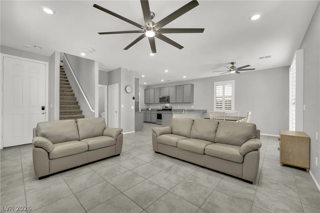 5704 Mia Skye, Las Vegas, NV 89148