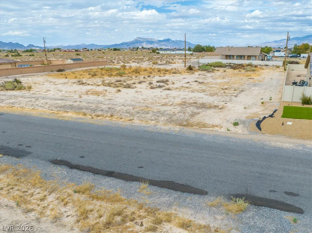 760 Hickory, Pahrump, NV 89048
