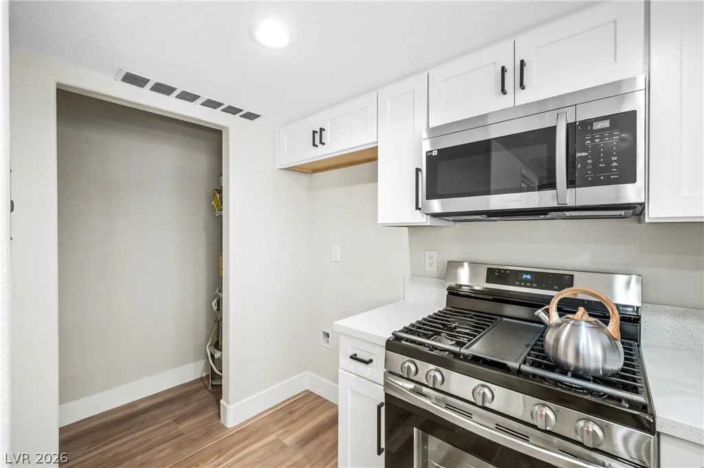 1830 Pecos, Las Vegas, NV 89115
