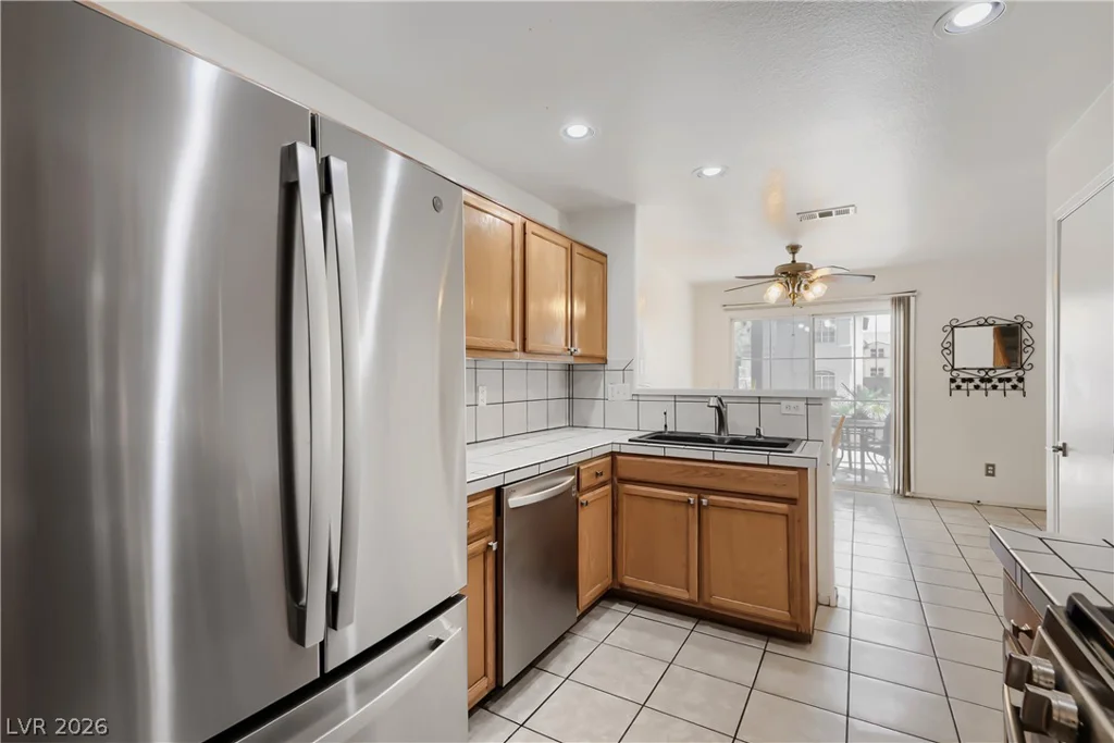 8212 Dream Star, Las Vegas, NV 89145
