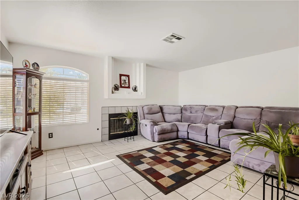 8212 Dream Star, Las Vegas, NV 89145