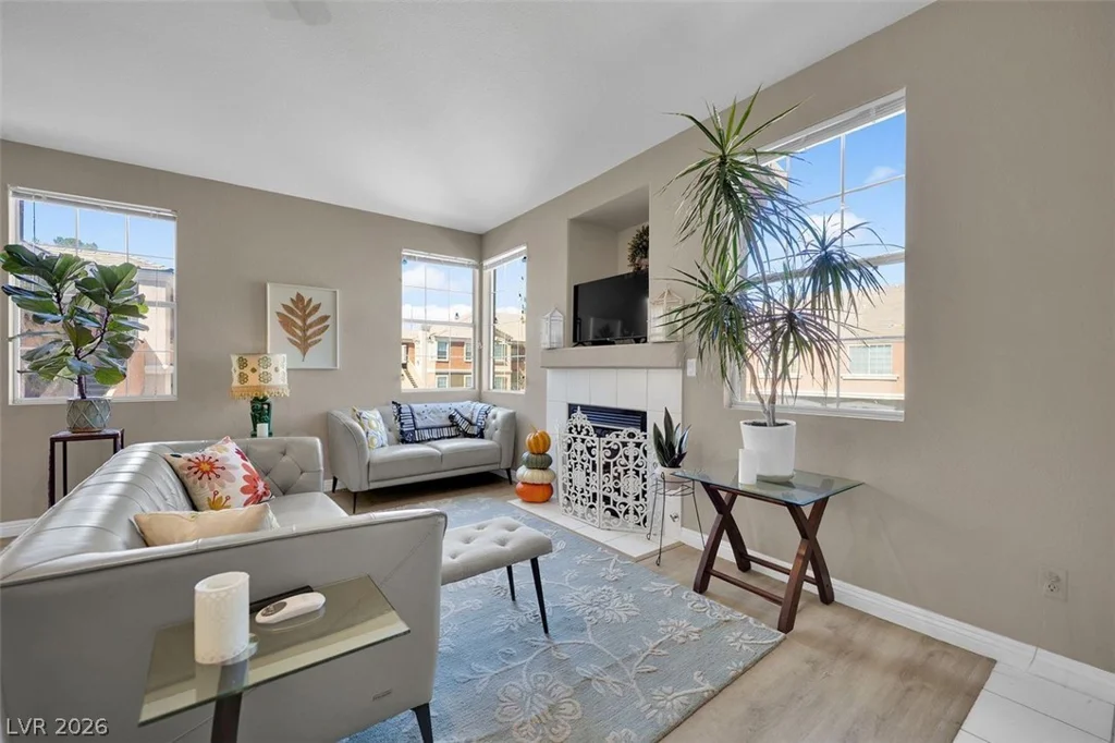 7717 Constanso, Las Vegas, NV 89128